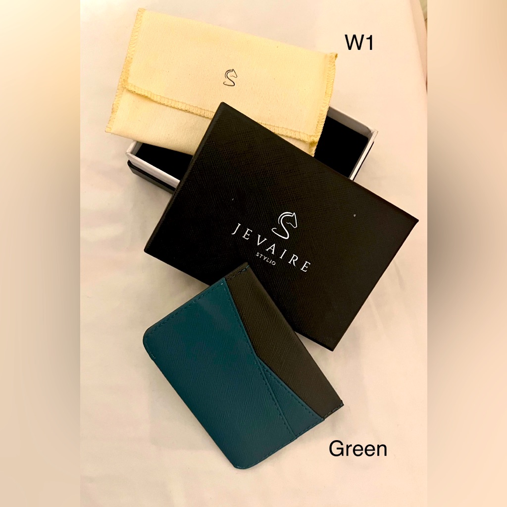 Jevaire Black And Green Card Holder